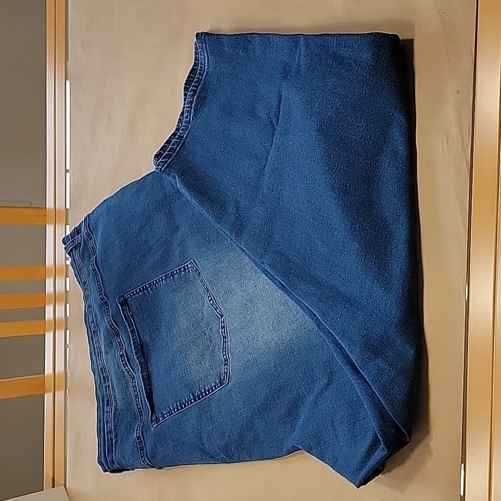 Universal Standard, Size 38 Blue Jeans, Excellent Used Condition.